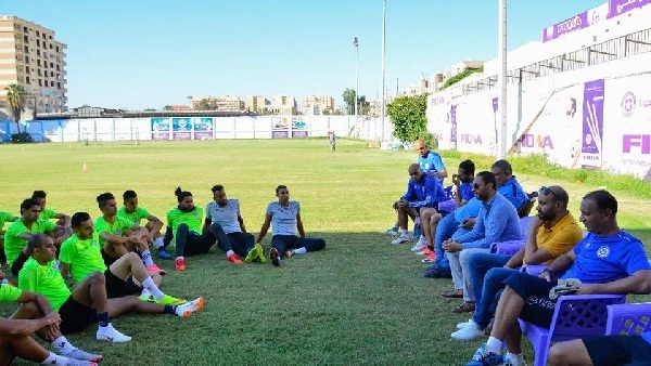 أحمد جوهر خلال إجتماعه