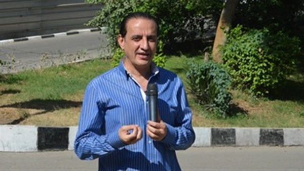 طارق علام