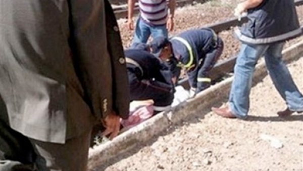 مصرع شخص تحت عجلات