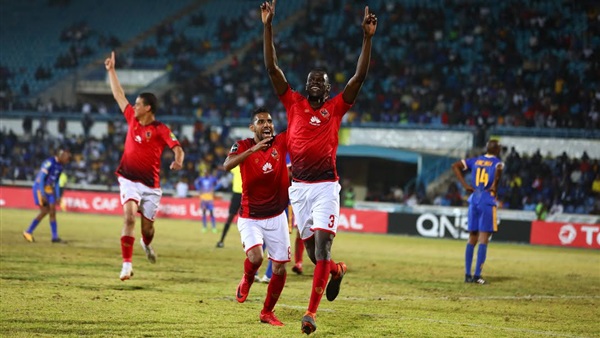 لاعبو الأهلي