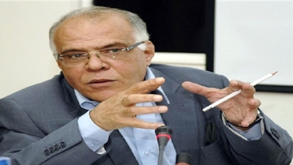 الدكتور علاء غنام
