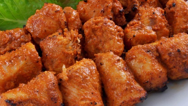 دجاج مشوي بصلصة الباربكيو