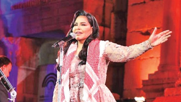 الفنانة أحلام