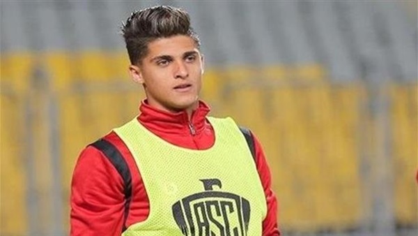 أحمد الشيخ لاعب الاهلي