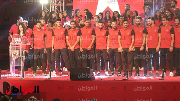 لاعبو الأهلي