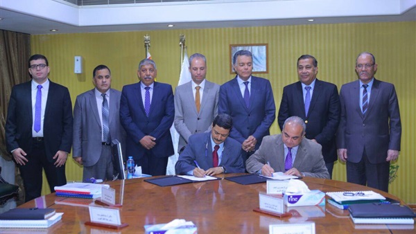 وزير النقل هشام عرفات