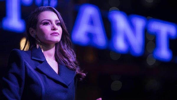 الفنانة كارمن سليمان