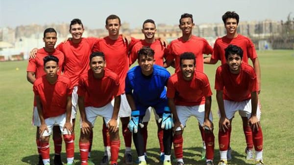 فريق الأهلي 2001