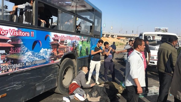 انقلاب ميكروباص أعلى