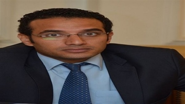 أحمد كمال معاون