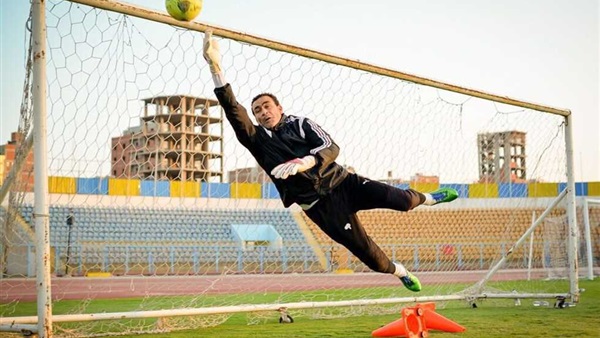 عصام الحضري - حارس