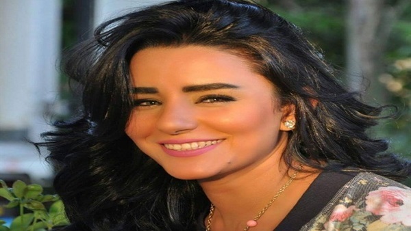 الفنانة ايمان سلامة