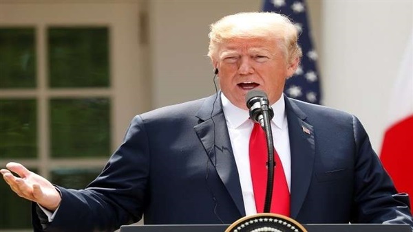 الرئيس الأمريكي دونالد