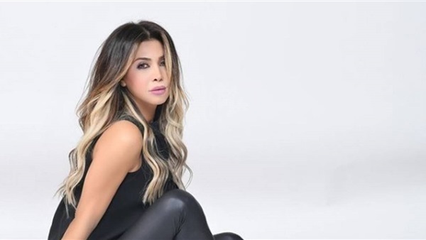 الفنانة نوال الزغبي