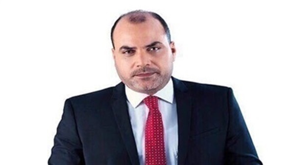 الإعلامي محمد الباز