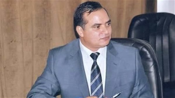 الدكتور أحمد عزيز