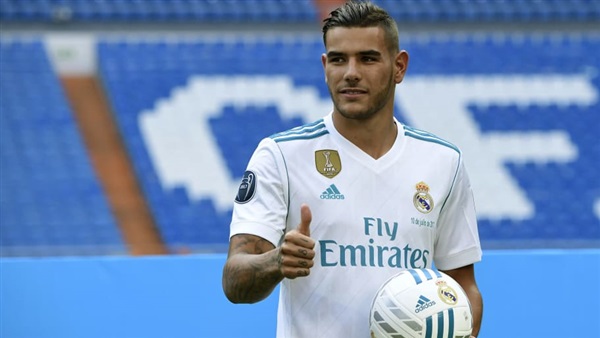 ظهير ريال مدريد ثيو