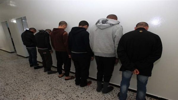 تشكيل عصابي لسرقة