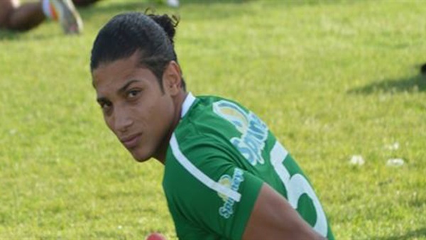 إسلام صلاح لاعب المصري