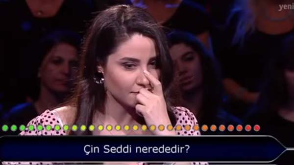 سؤال سهل يستوقف متسابقة