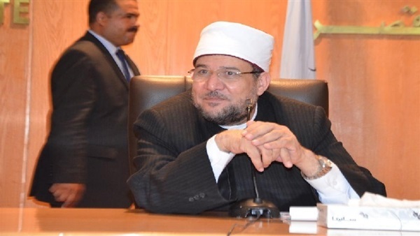 وزير الأوقاف الدكتور