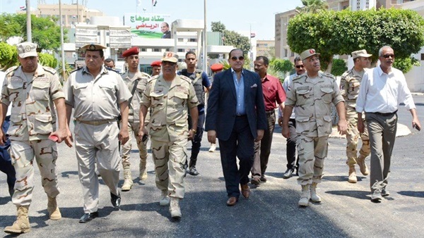 محافظ سوهاج والقيادات