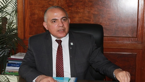 محمد عبد العاطي وزير