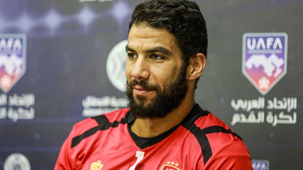 شريف إكرامي لاعب