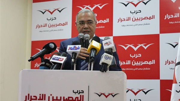 الدكتور عصام خليل