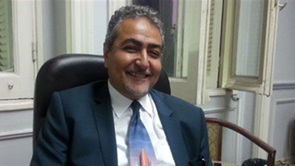 الدكتور خالد فاروق