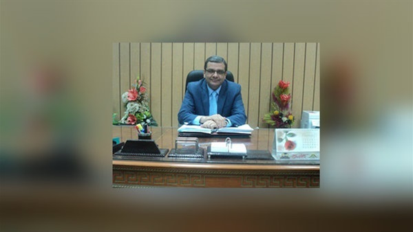 الدكتور هشام أبو