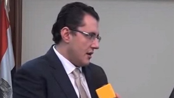 الدكتور خالد مجاهد