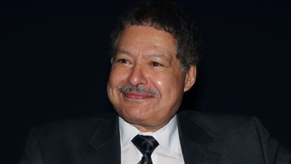 العالم الراحل أحمد
