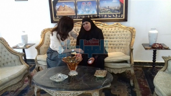 والدة الشاب المتوفي