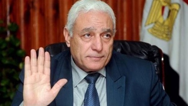 الدكتور أسامة العبد