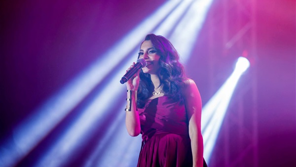 الفنانة كارمن سليمان