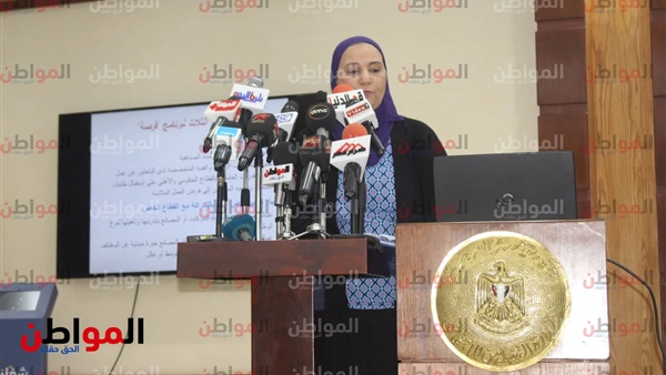 نيفين القباج نائب