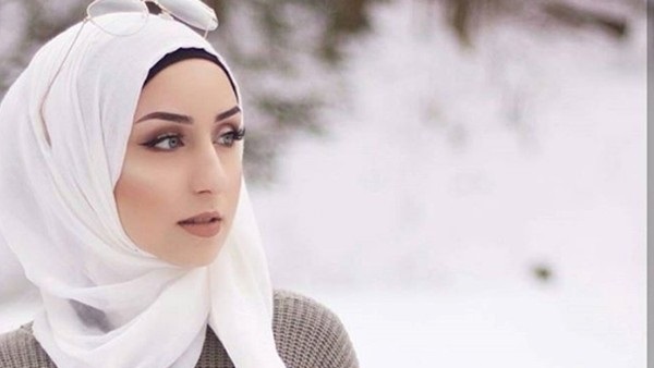 الترحة باللون الابيض