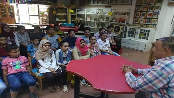 جانب من الندوة