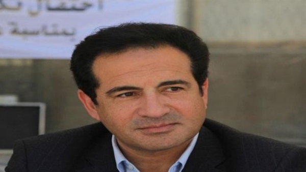 الفنان محمد ثروت