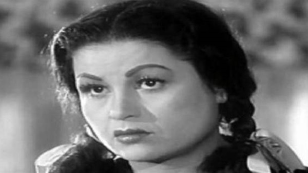 الفنانة عقلية راتب