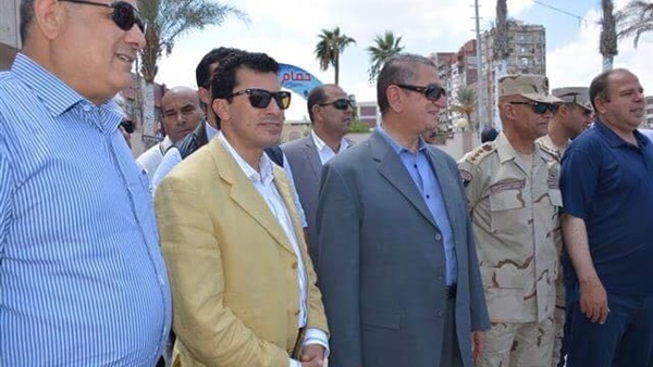 وزير الشباب والرياضة