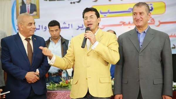 محافظ كفر الشيخ-وزير
