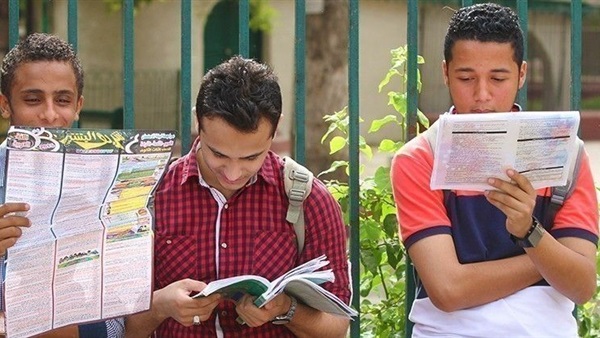 طلاب الثانوية العامة