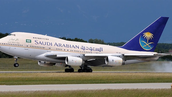 طائرة سعودية