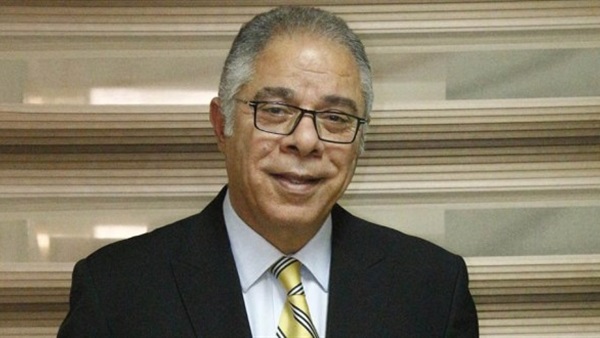 فايز عريبي رئس نادي