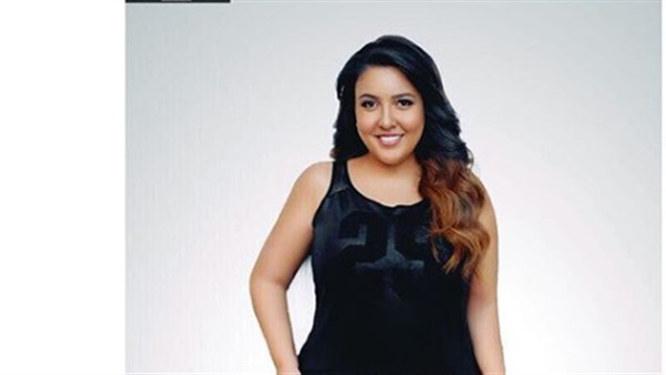 الفنانة مي كساب