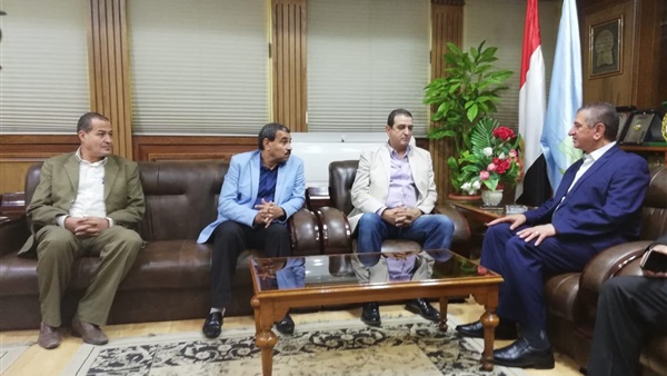 محافظ كفرالشيخ يستقبل