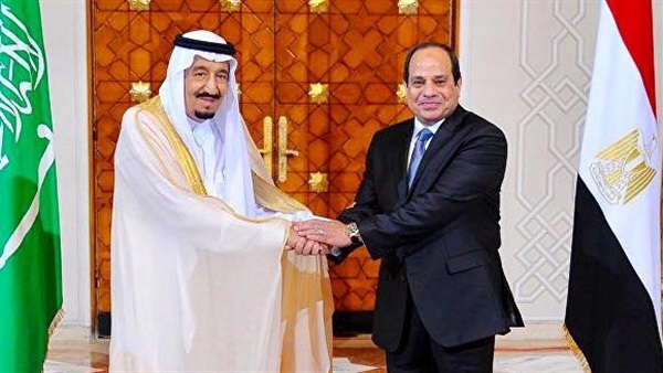 الرئيس السيسي وخادم
