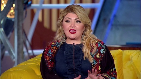 الفنانة مها أحمد